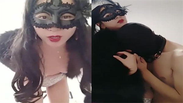 黑丝御姐扭腰热舞！骚浪姿势让你硬到爆浆